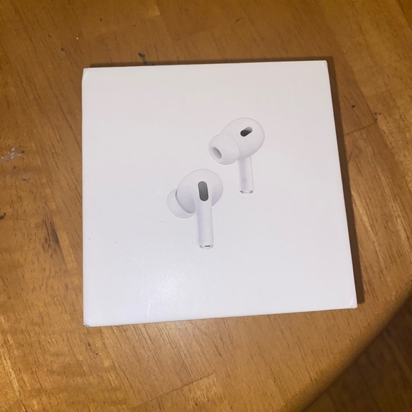 Apple Airpod Pros 2nd generation - Picture 2 of 3